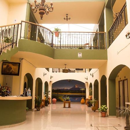 Hotel Morelos โคลิมา ภายนอก รูปภาพ