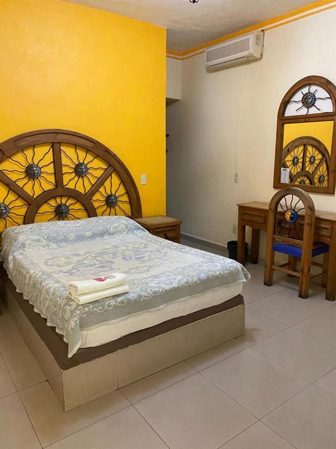 Hotel Morelos โคลิมา ภายนอก รูปภาพ